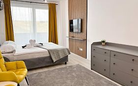 Sky Stay Airport Modern Apart - Free Parking , Ac